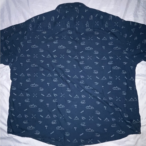 Men’s 4x Shirt Steve Jeans Button Up Tshirt Moutain Nature Themed Wolf Images - Picture 2 of 5